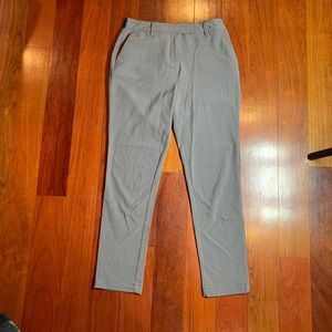 Grey skinny pants